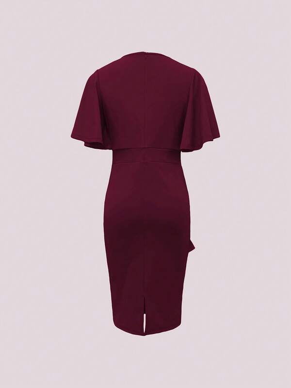 Vestido Midi Ajustado Com Babados Assimétricos