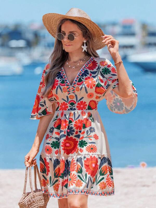 Vestido Curto Decote V Com Manga Fluida E Estampa Floral