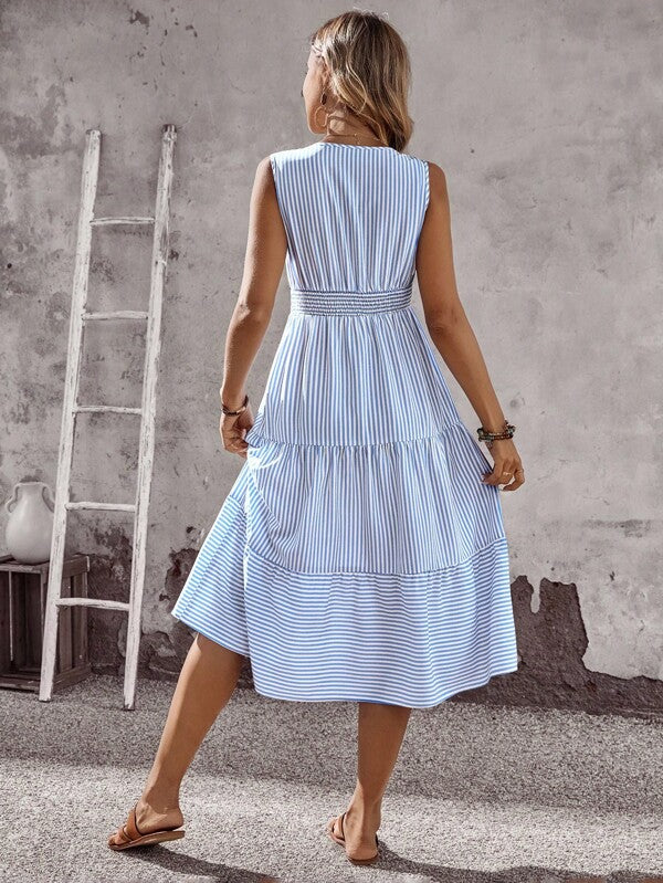 Vestido Midi Evasê Sem Mangas Com Lastex Estilo Romântico