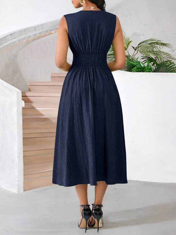 Vestido Midi Evasê Com Decote Transpassado Plissado