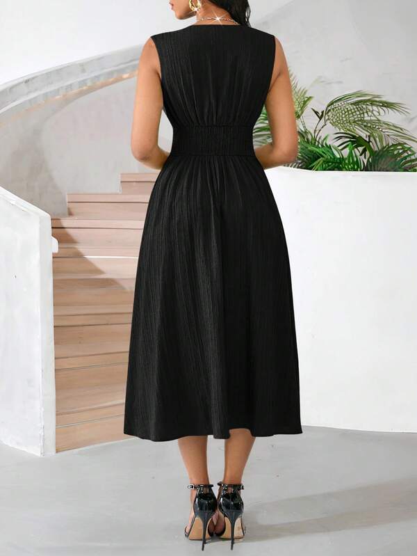 Vestido Midi Evasê Com Decote Transpassado Plissado