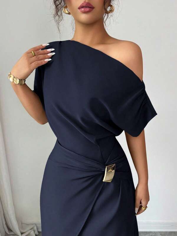 Vestido Longo Ombro Único Com Drapeado E Fenda