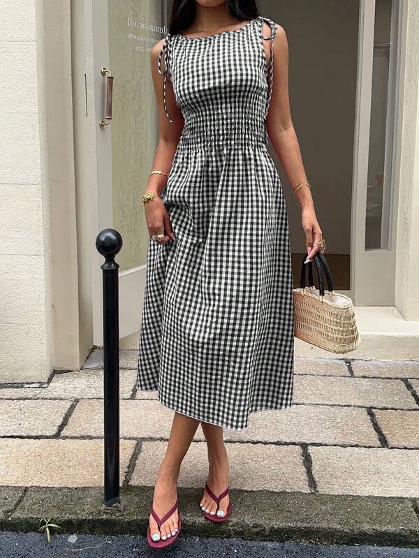 Vestido Midi Com Lastex Estampa Vichy E Amarração