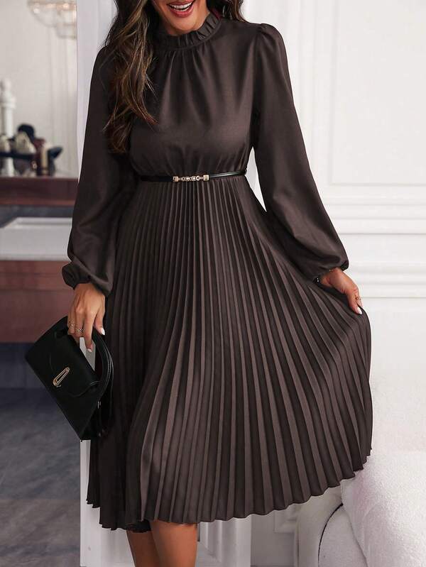 Vestido Midi Plissado Com Manga Longa E Cintura Marcada