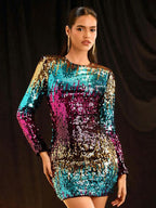 Vestido Curto Ajustado Com Paetês E Manga Longa