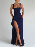 Vestido Longo Com Decote Quadrado E Fenda Frontal