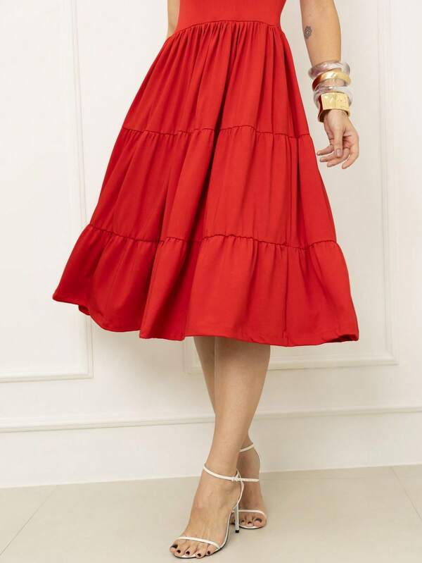 Vestido Midi Acinturado Com Recortes Minimalista