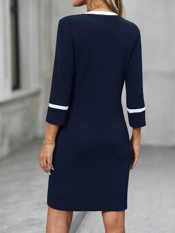 Vestido Midi Ajustado Com Bolsos Contrastantes