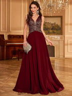 Vestido Longo Com Corpete Bordado E Saia Evasê