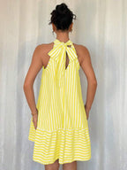 Vestido Curto Frente Única Com Babados Listrado