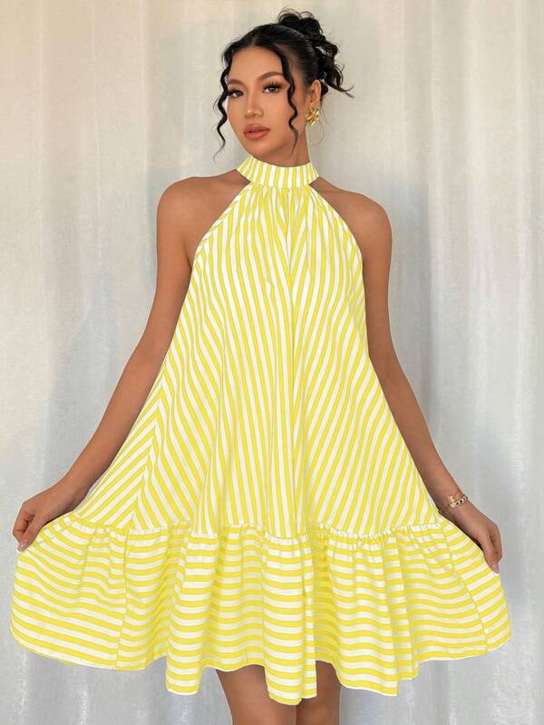 Vestido Curto Frente Única Com Babados Listrado