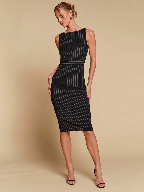 Vestido Midi Ajustado Com Listras E Estilo Clássico