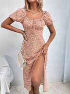 Vestido Midi Com Fenda E Estampa Floral Romântica