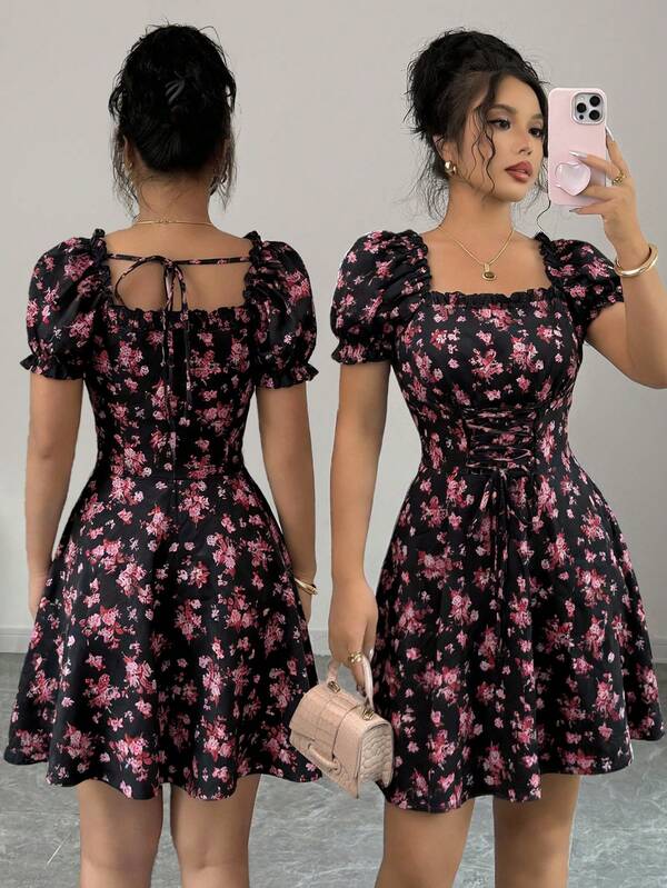 Vestido Curto Manga Bufante Franzido Floral Romântico