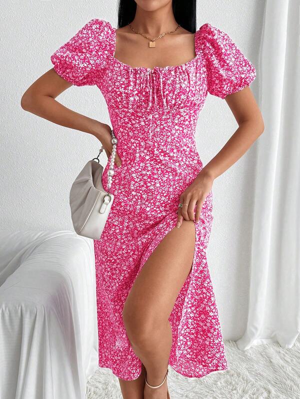 Vestido Midi Com Fenda E Estampa Floral Romântica