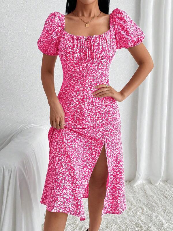 Vestido Midi Com Fenda E Estampa Floral Romântica