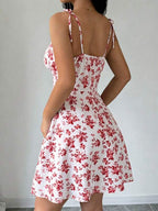 Vestido Curto Acinturado Com Alças E Estampa Floral