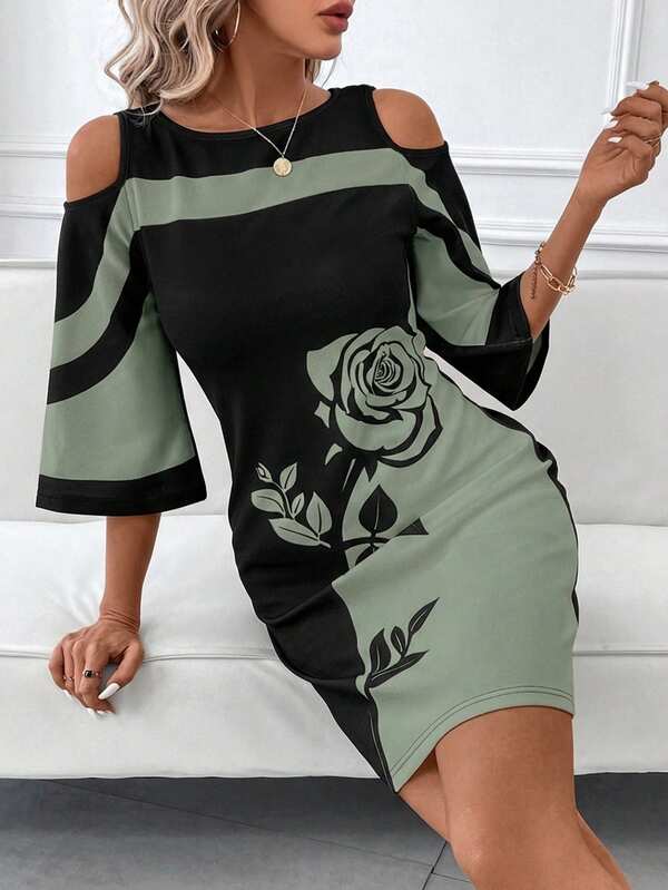 Vestido Midi Com Ombros Vazados E Estampa Floral