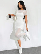 Vestido Midi Ajustado Com Transparência Estilo Minimalista