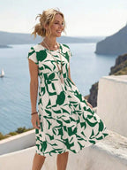 Vestido Midi Soltinho Com Recortes Estampa Abstrata Casual