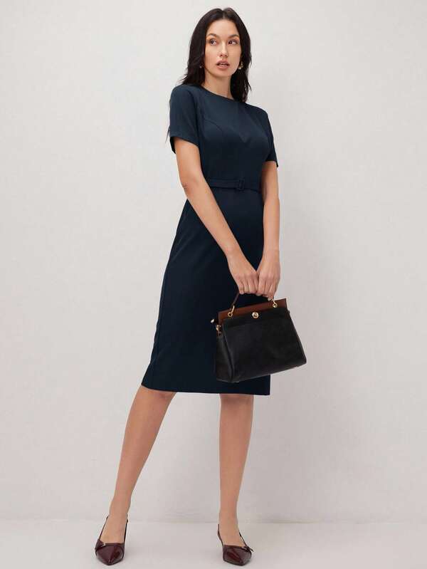 Vestido Midi Ajustado Com Cinto Estilo Minimalista