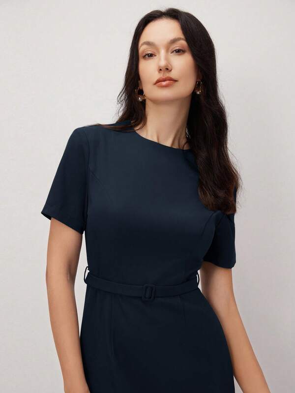 Vestido Midi Ajustado Com Cinto Estilo Minimalista
