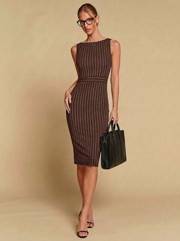 Vestido Midi Ajustado Com Listras E Estilo Clássico