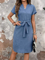 Vestido Curto Decote V Com Faixa Acinturada Estilo Casual