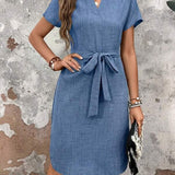 Vestido Curto Decote V Com Faixa Acinturada Estilo Casual