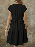 Vestido Midi Soltinho Com Recortes Estilo Casual