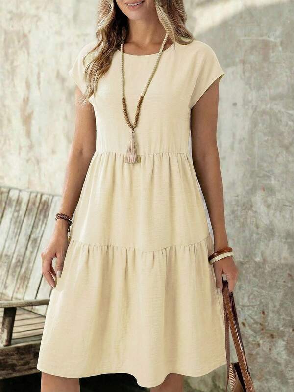 Vestido Midi Soltinho Com Recortes Estilo Casual