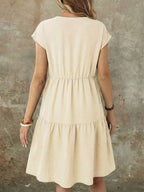 Vestido Midi Soltinho Com Recortes Estilo Casual