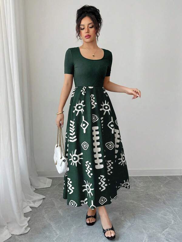 Vestido Midi Canelado Com Estampa Floral Evasê Casual