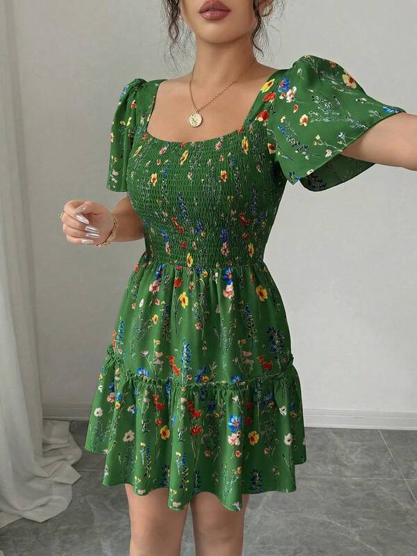 Vestido Curto Com Lastex E Manga Bufante Floral Boho
