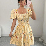 Vestido Curto Com Lastex E Manga Bufante Floral Boho
