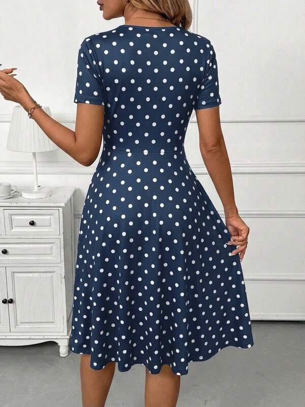 Vestido Midi Decote V Com Botões E Estampa Poá