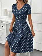 Vestido Midi Decote V Com Botões E Estampa Poá