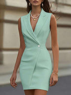 Vestido Curto Alfaiataria Com Decote Blazer