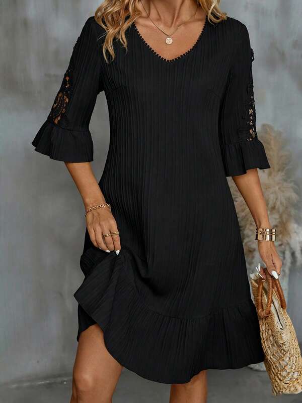 Vestido Midi Canelado Decote V Com Renda Estilo Romântico