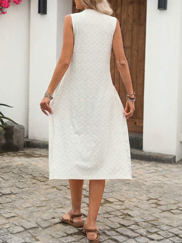Vestido Midi Regata Decote V Com Recortes Estilo Minimalista