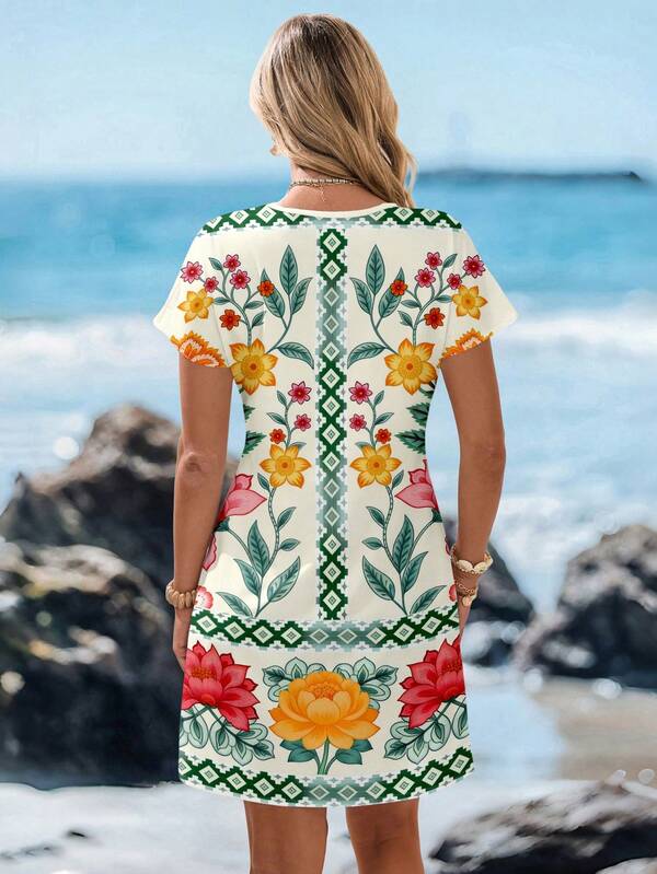 Vestido Curto Com Estampa Floral Abstrata Estilo Resort