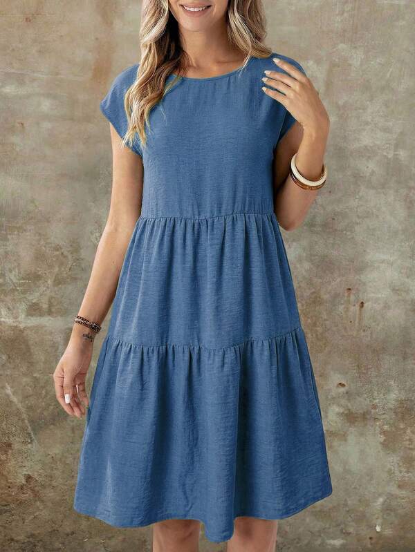 Vestido Midi Soltinho Com Recortes Estilo Casual