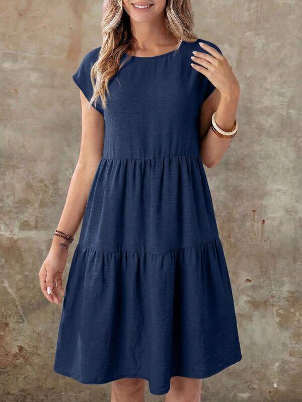 Vestido Midi Soltinho Com Recortes Estilo Casual