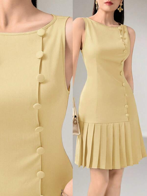Vestido Curto Evasê Com Botões E Barra Plissada