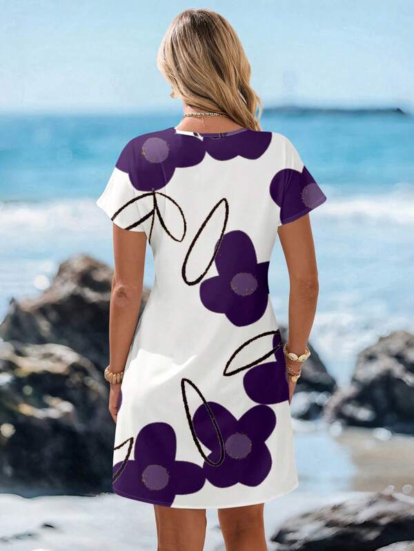 Vestido Curto Decote V Com Estampa Floral Delicada